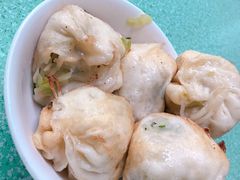 -依云煎包店