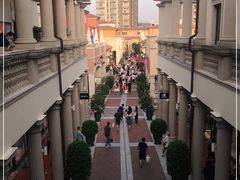 -佛罗伦萨小镇广佛名品奥特莱斯(疏港路店)