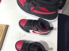 -NIKE品牌体验店(南京东路店)