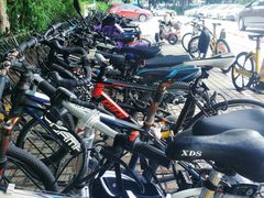 -国微大厦-停车场