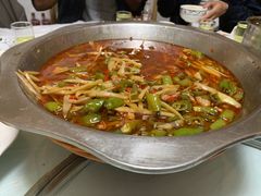 -兔行天下-鸿鹤鲜锅兔(中海国际店)