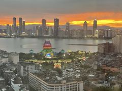 -东方豪景花园酒店·怡景旋转餐厅