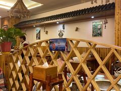 -滇香肴·云南菜蒸汽石锅鱼(云南北路店)