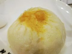 蟹黄包-留芳·文旅古月楼(老街店)