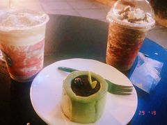 -星巴克(西藏路店)