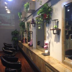 -M hair salon