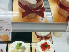 -花花卷卷·鲜食蛋糕(静安久光百货店)