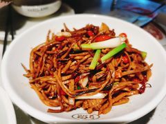 下饭的小笋-江渔儿酸菜鱼(奥园广场金发购物中心店)