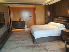-中山利和希尔顿酒店