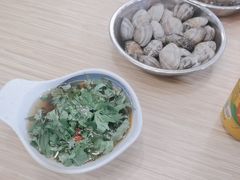 -杨老板·海鲜集市火锅·鲜切牛肉(中防万宝店)