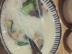 -鲜越鲜鱼粉(财富购物中心店)