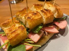 牛腹肉三明治-SHAN山(前滩太古里店)