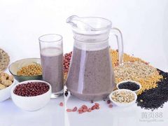 现榨五谷杂粮饮品-虾客汇·小龙虾·烧烤·私房菜(闽江二路店)