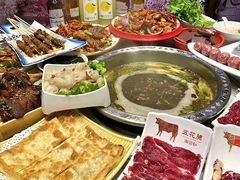 -乡土黄·鲜牛肉火锅·小龙虾(兴业街店)
