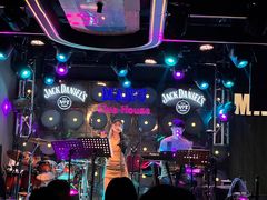 -MARU玛露音乐餐厅(大学路店)