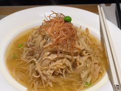 -吴越荣记苏州菜·松鼠桂鱼(月光码头店)
