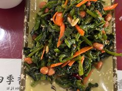 -北京龙庆四季香农家饭庄·灶台鱼·碳烤虹鳟鱼(龙庆峡店)