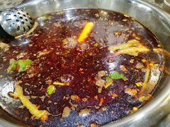 全红味锅底-肖肖酸萝卜鱼火锅(总店)