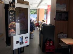 -麦当劳(健德桥得来速店)