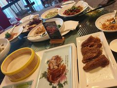 -粤尚腾香居中餐厅(首都机场希尔顿店)
