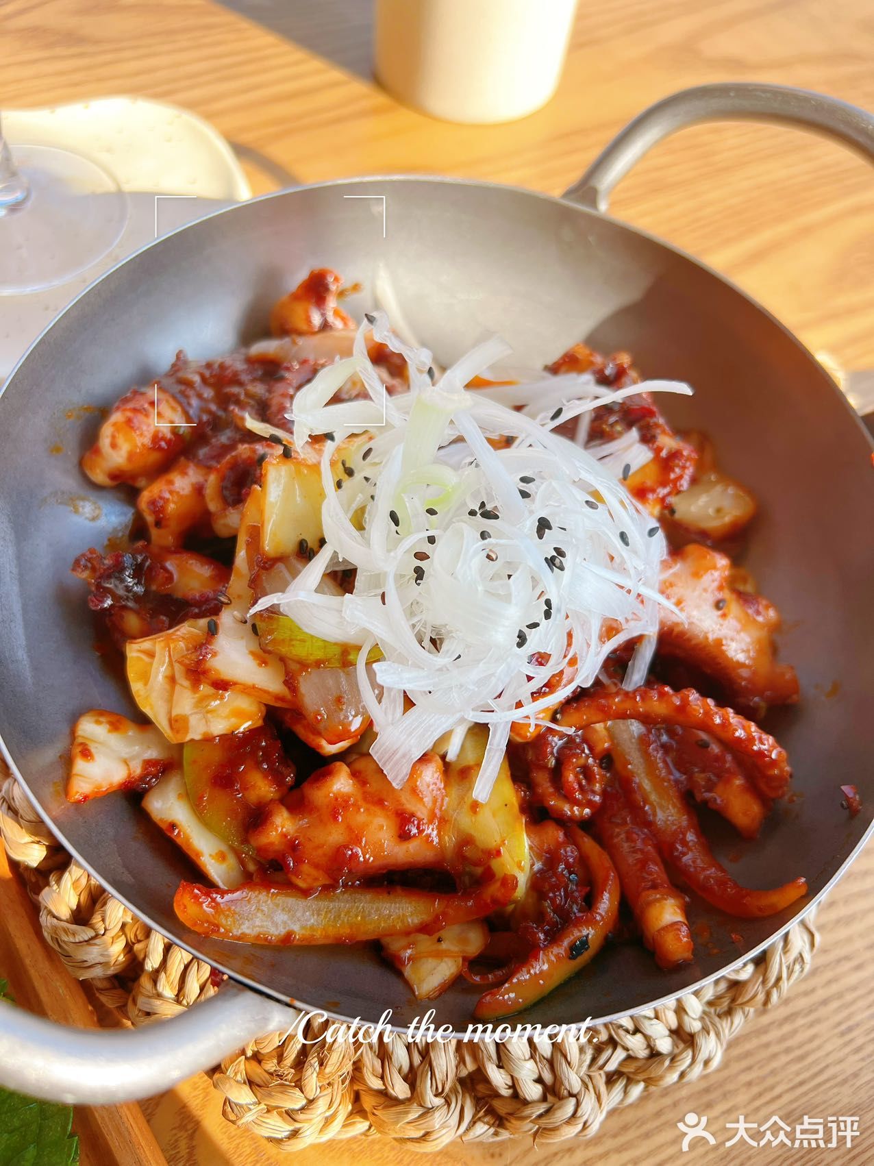 公园里的韩风餐厅-池有食事