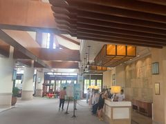 -亚龙湾喜来登·美景台大堂吧