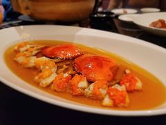 鸡油花雕蒸三门蟹-杭州西子湖四季酒店·金沙厅