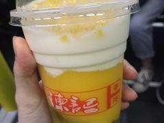 -陈记甜品窝(中山北路店)