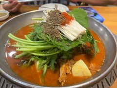 -喇喇排骨火锅·传统韩式脊骨汤(望京西园总店)