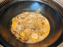 -锅老头海鲜铁锅炖