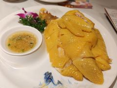清远农家清远白切鸡-百年恒益烧腊海鲜酒家·非遗传承(广州黄埔店)