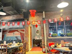 -六扇门潮汕牛肉火锅(BGC店)