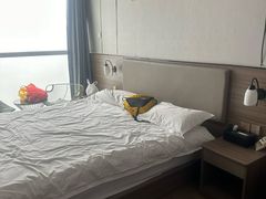 -如家旗下-济南万象城奥体中心舜泰广场华驿精选酒店
