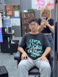 -藤野造型专业烫染接发