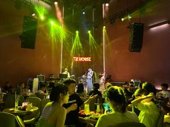 -TZ House音乐现场(来福士中心店)