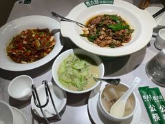 -费大厨辣椒炒肉(黄兴中心广场店)