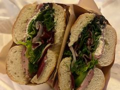 -Catch Bagel(芳草地店)