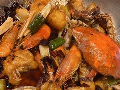 -七欣天香辣蟹火锅(上海银亿滨江店)