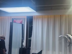 -V7 HAIR SALON