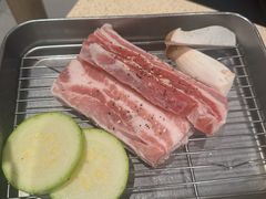 -Ant 蚂蚁洞烤肉·大营地(上海静安大悦城店)