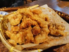 -爆炸头阿姨小四川正宗川味小吃(无任何分店)