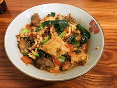 番茄皮卷鸡蛋小排面-里兆打面馆
