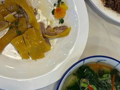 -明本湛江鸡•海鲜小厨(陈家祠店)