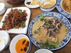 -东兴寒舍老北京炸酱面(三里河路店)