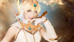 -星元素cosplay动漫摄影写真工作室