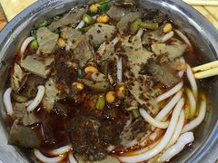 -覃肥叔桂林米粉(粮道街店)