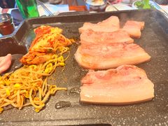 -Dombe豚(黑猪肉街店)