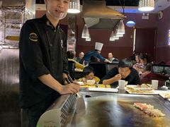 -利昂法式铁板主题餐厅(新奥购物中心店)