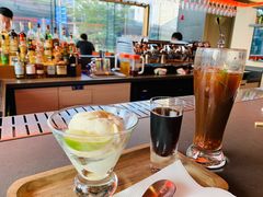 -星巴克臻选(上海合生汇1F店)