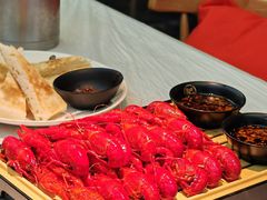 -肥肥虾庄·金牌油焖大虾(沙湖店)
